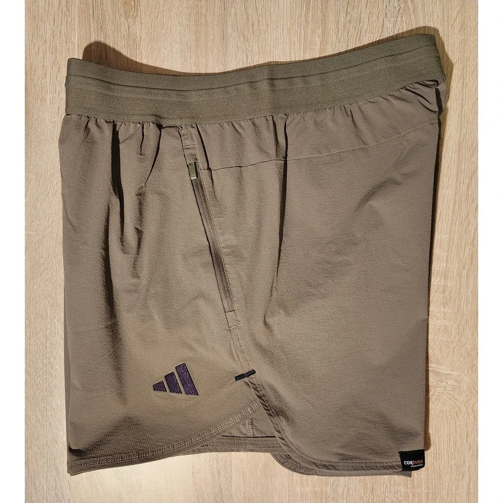 Adidas Men's Medium D4T 5